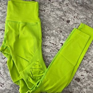 Alphalete Aero Legging -Volt